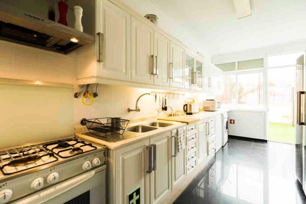 Ola Lisbon - Belem 4 Appartement Buitenkant foto